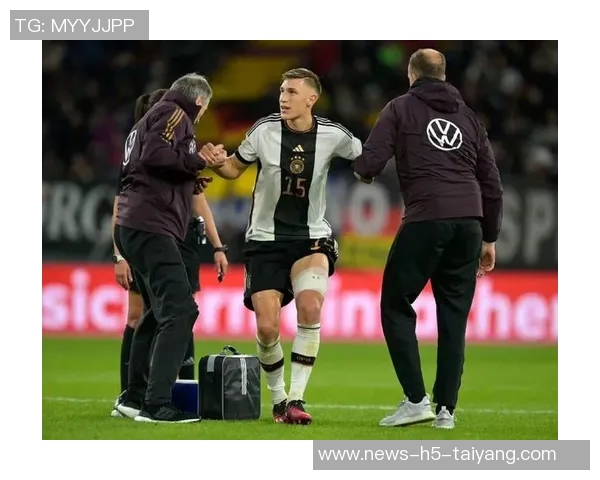 续约施洛特贝克与阿德耶米是否增加解约金条款凯尔表示尚未决定