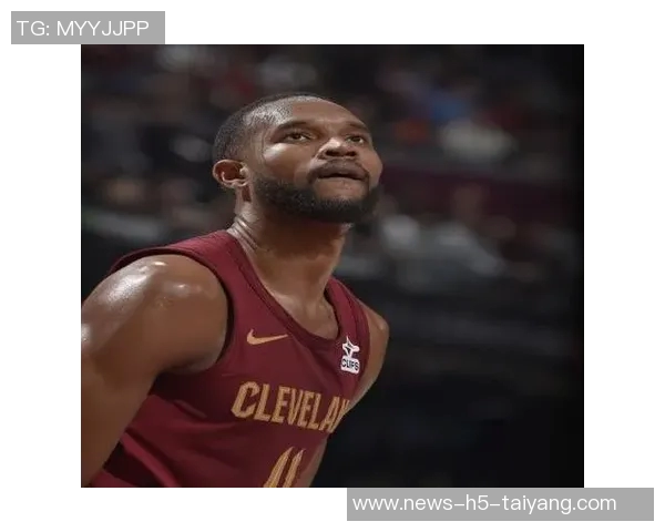 莫布里展现防守实力13投7中贡献16分7篮板3盖帽正负值高达11